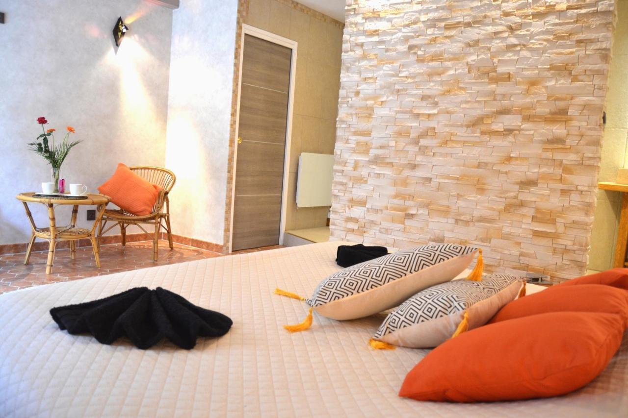 Domaine De Vandenesse Et Spa Bagian luar foto