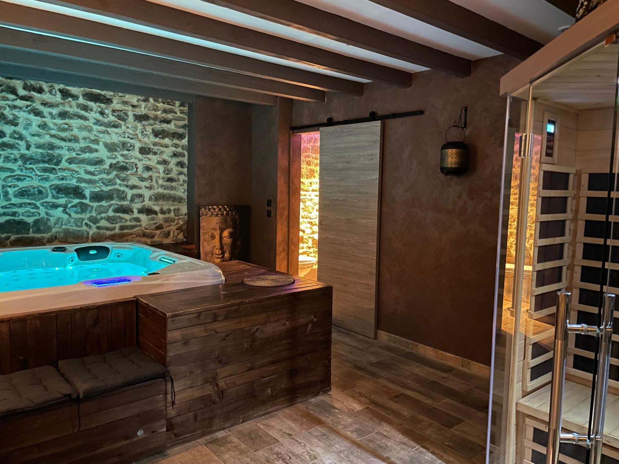 Domaine De Vandenesse Et Spa Bagian luar foto