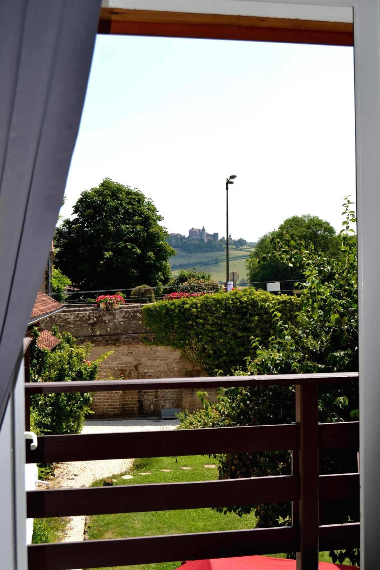 Domaine De Vandenesse Et Spa Bagian luar foto